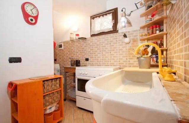 Case Vacanza Cipriano Spacious Apartment And Cosy Studio Monolocale Torretta  外观 照片